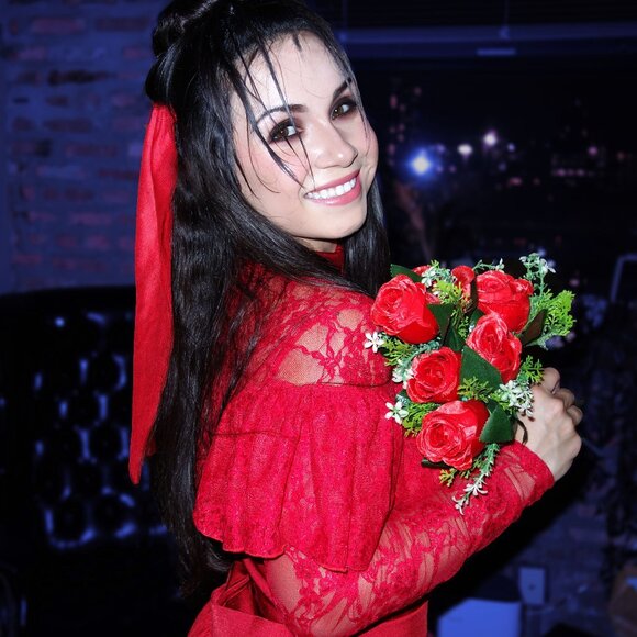 YANDY - Beetlejuice Bride / Lydia Deetz costume / Beetle Bride to Be / Red Bride - Picture 12 of 13